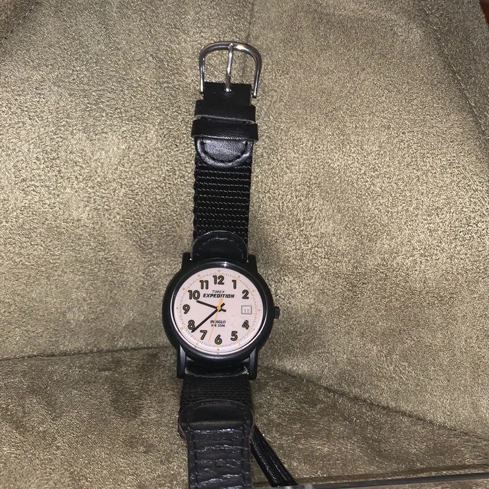 Swiss army Timex‎ Expedition Indiglo WR 50M quartz watch w/date